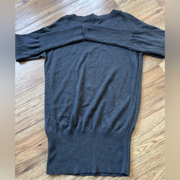 (M) White House Black Market blue/grey sweater. - Picture 3 of 8